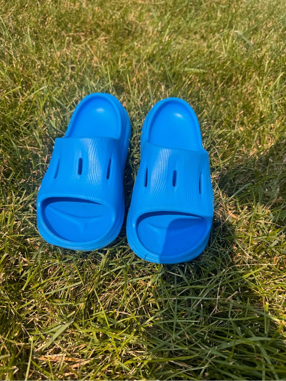 Hoka Kids Blue Recovery Slides Y4